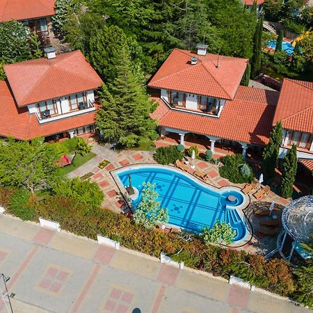 Helena Vip Villas And Suites Słoneczny Brzeg Zewnętrze zdjęcie