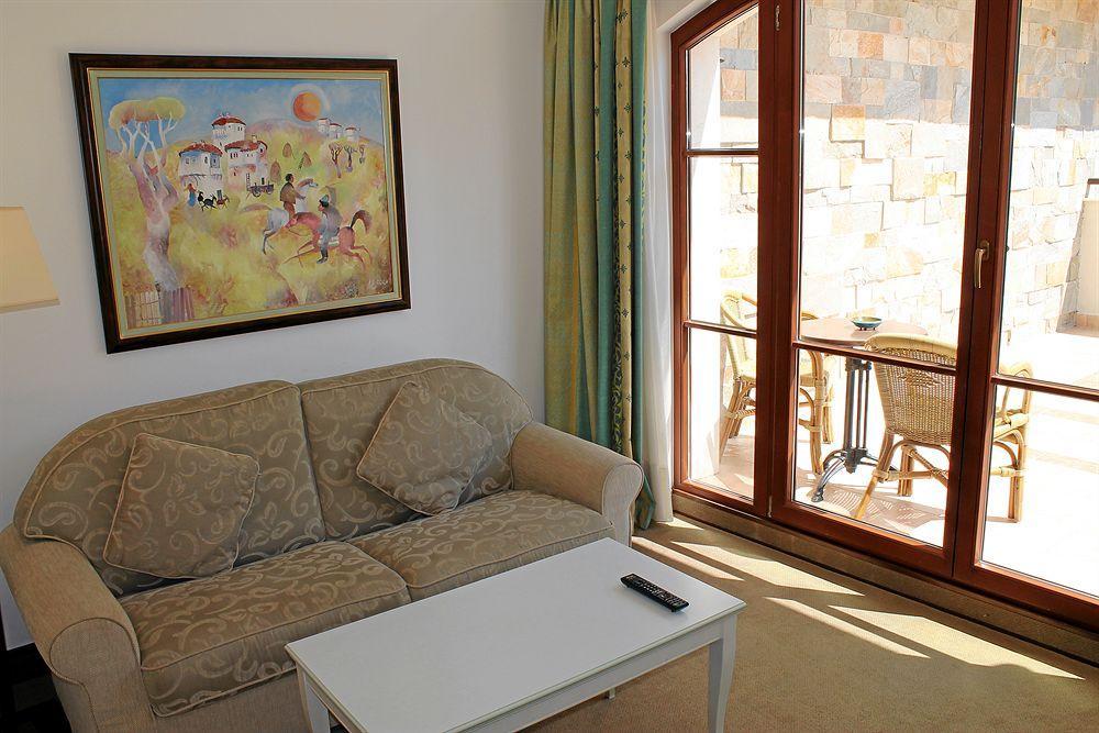 Helena Vip Villas And Suites Słoneczny Brzeg Zewnętrze zdjęcie