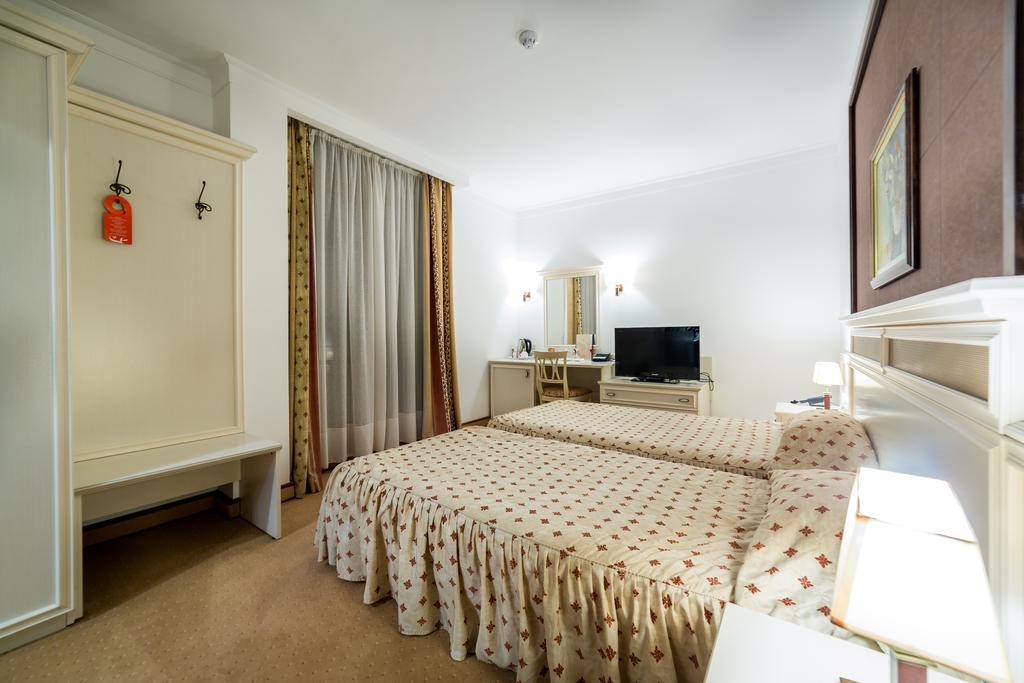 Helena Vip Villas And Suites Słoneczny Brzeg Zewnętrze zdjęcie