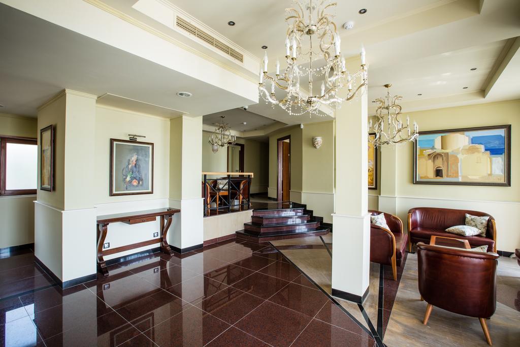 Helena Vip Villas And Suites Słoneczny Brzeg Zewnętrze zdjęcie