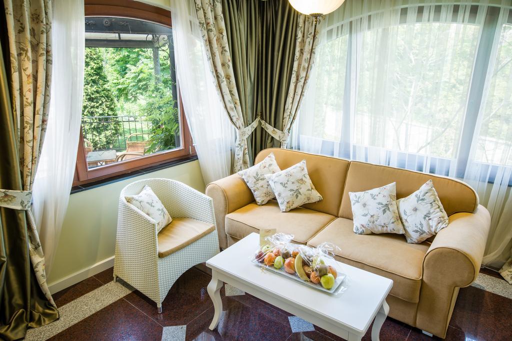 Helena Vip Villas And Suites Słoneczny Brzeg Zewnętrze zdjęcie