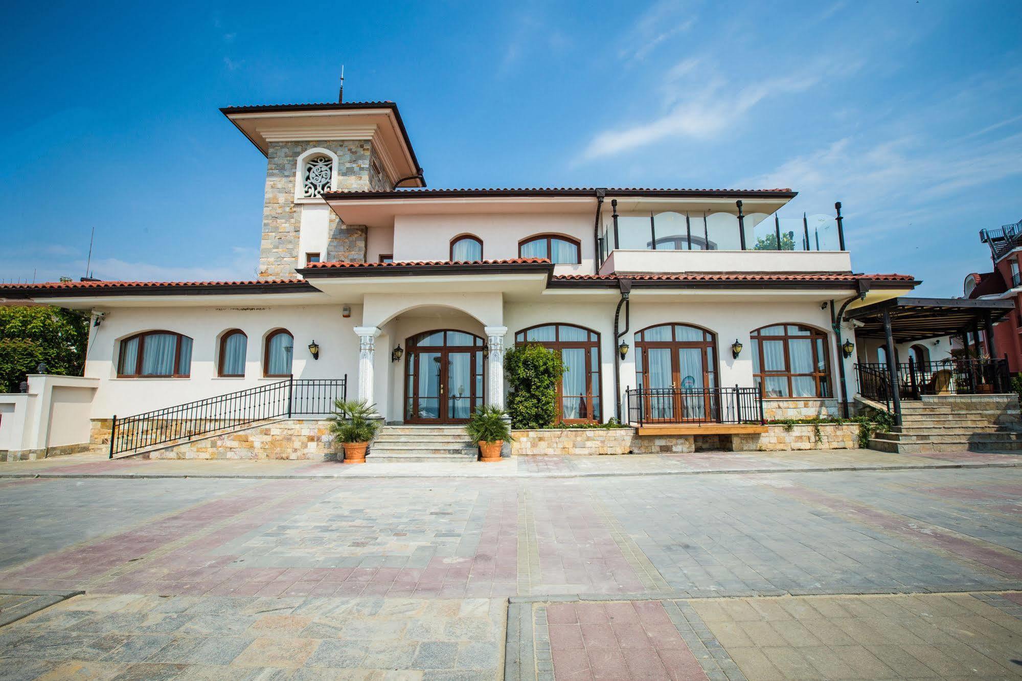 Helena Vip Villas And Suites Słoneczny Brzeg Zewnętrze zdjęcie