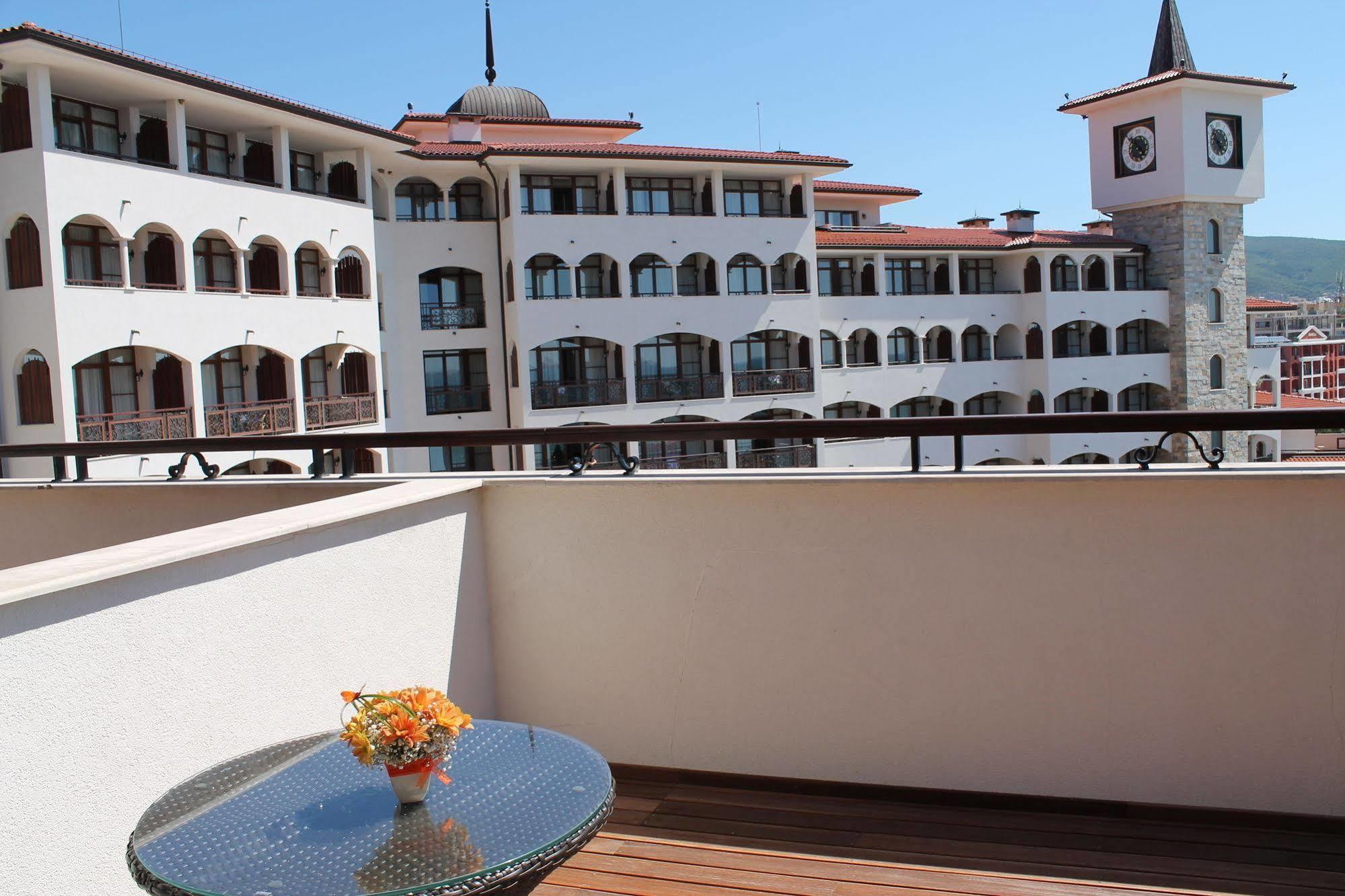 Helena Vip Villas And Suites Słoneczny Brzeg Zewnętrze zdjęcie